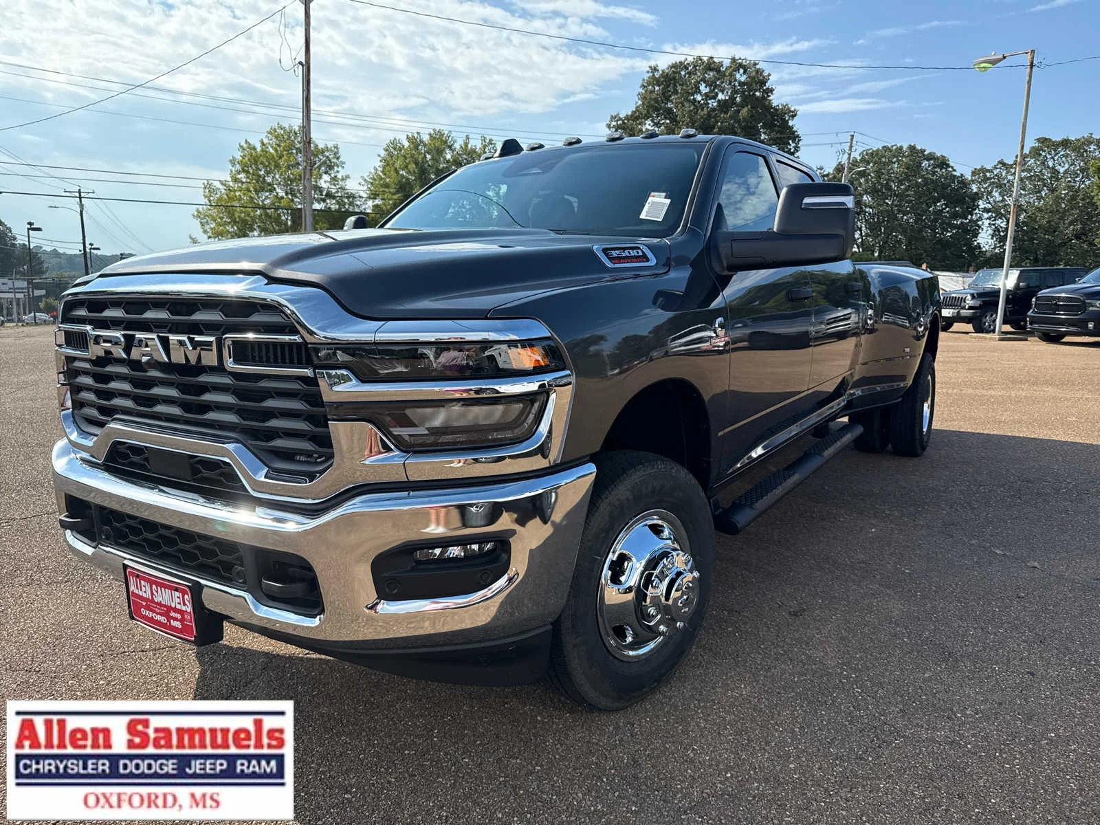 2026 RAM 3500 Tradesman - Photo 8
