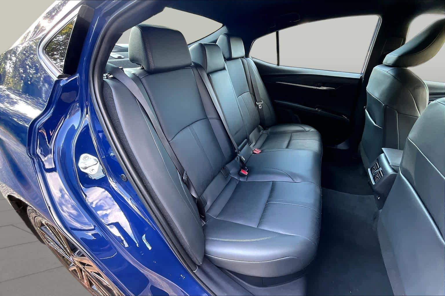 Used 2025 Reservoir Blue Toyota XSE image 21