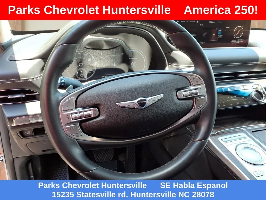 Used 2021 Red Genesis 3.5T image 3