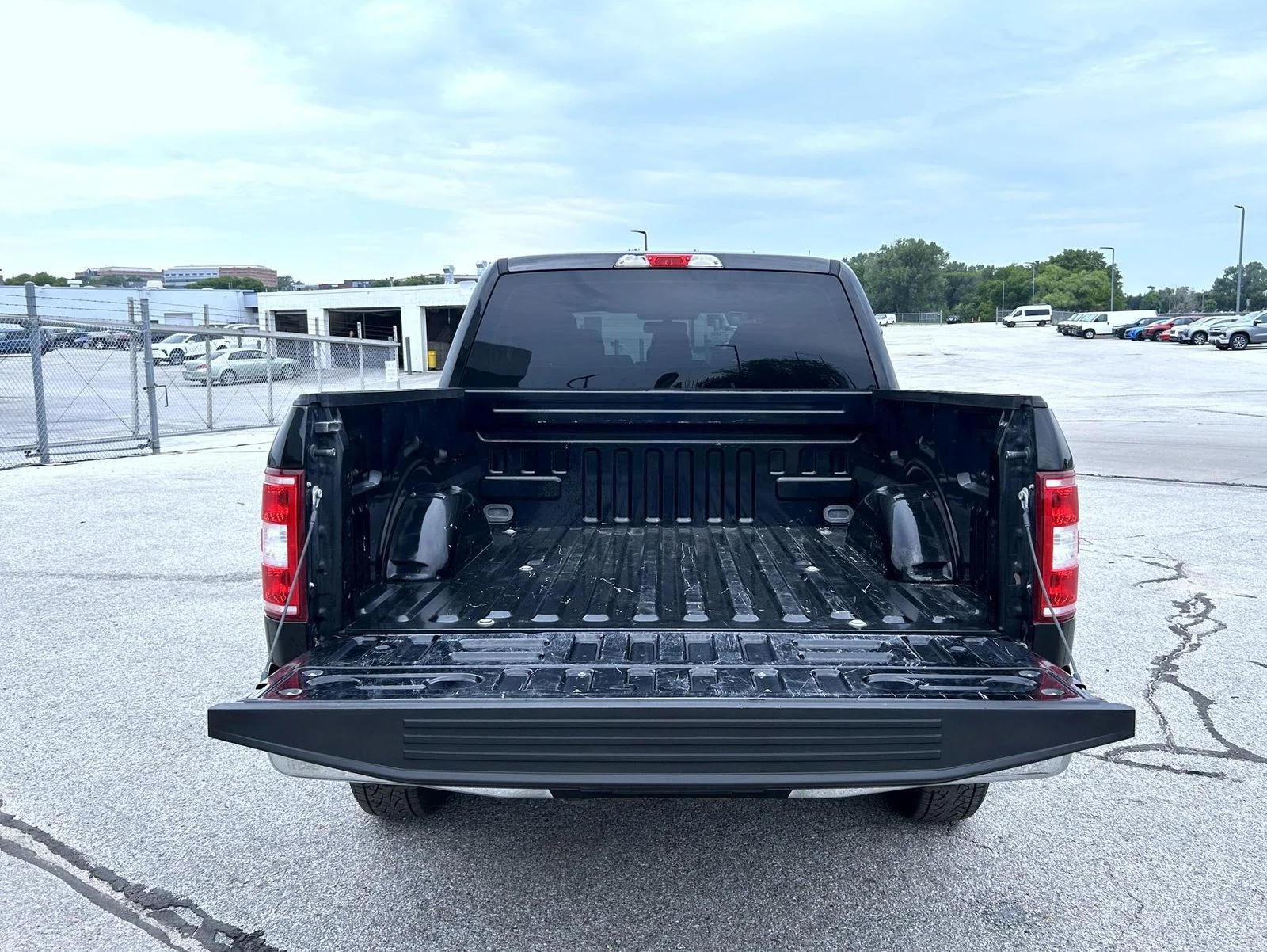 Certified Used 2018 Black Ford XLT image 22