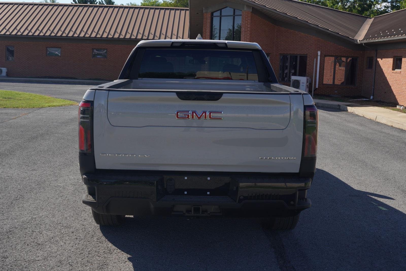 New 2026 Coastal Dune GMC Elevation Standard Range image 4