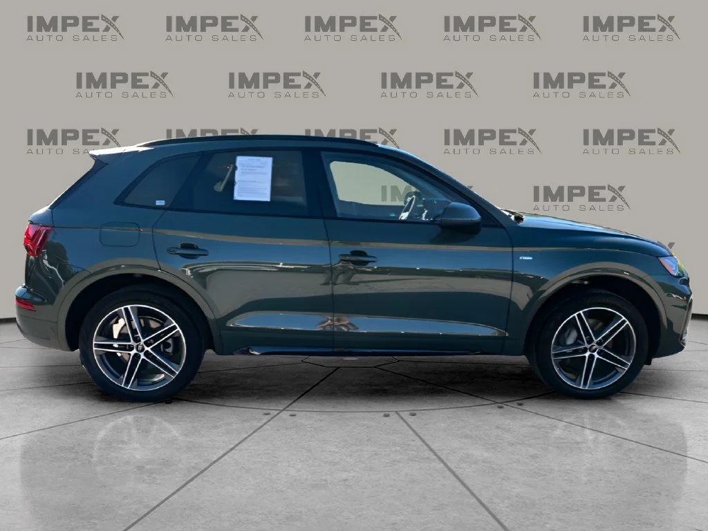 Used 2022 Green Audi 55 Premium Plus image 6