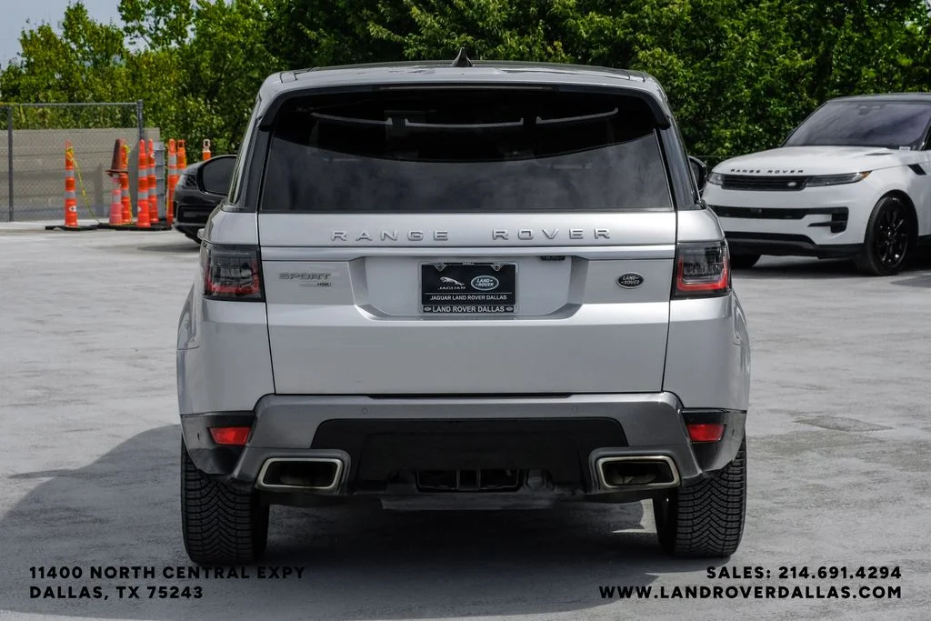 Used 2019 Silver Land Rover HSE image 12