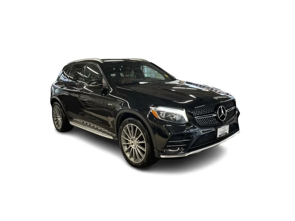 Used 2019  Mercedes-Benz 4MATIC SUV   No Accident History   Local BC   Low image 2