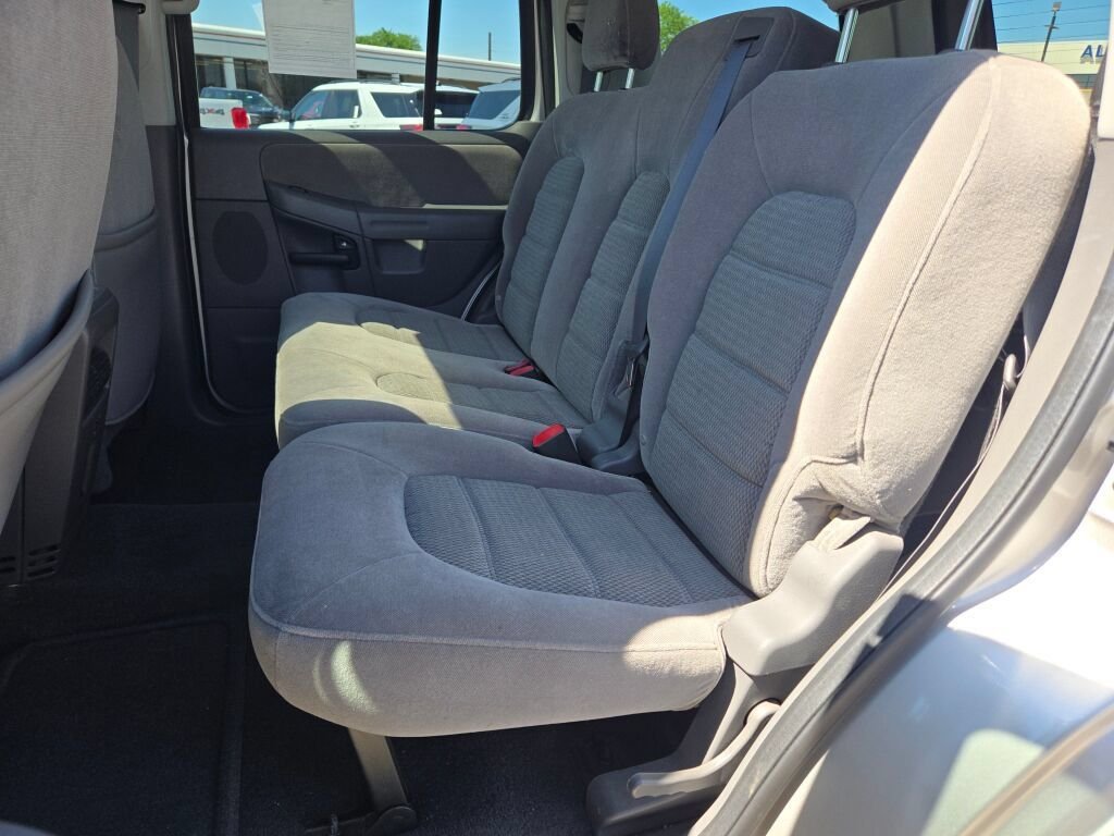 Used 2005  Ford XLT image 19
