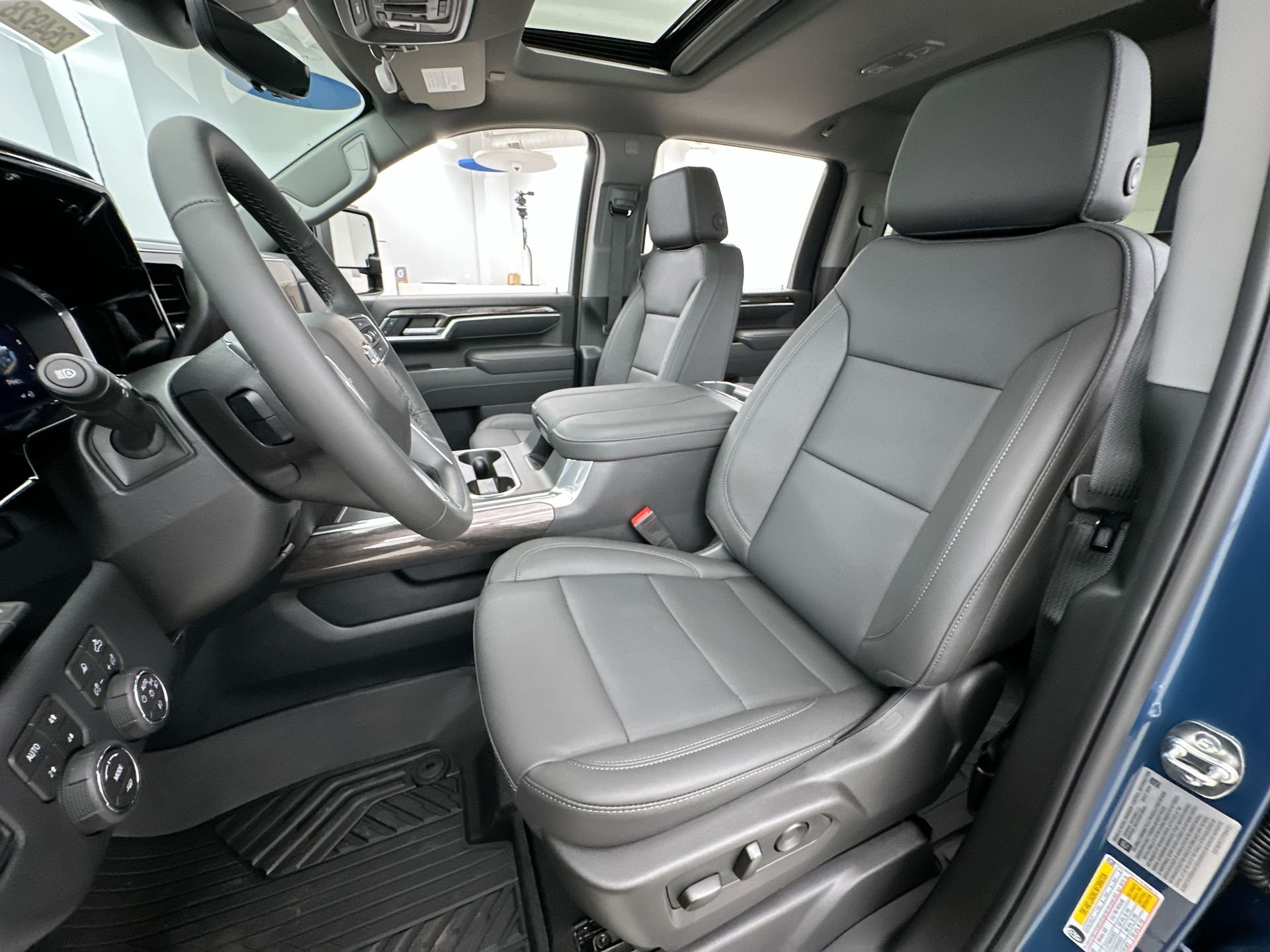 2026 Chevrolet Silverado 2500 HD LTZ - Photo 63