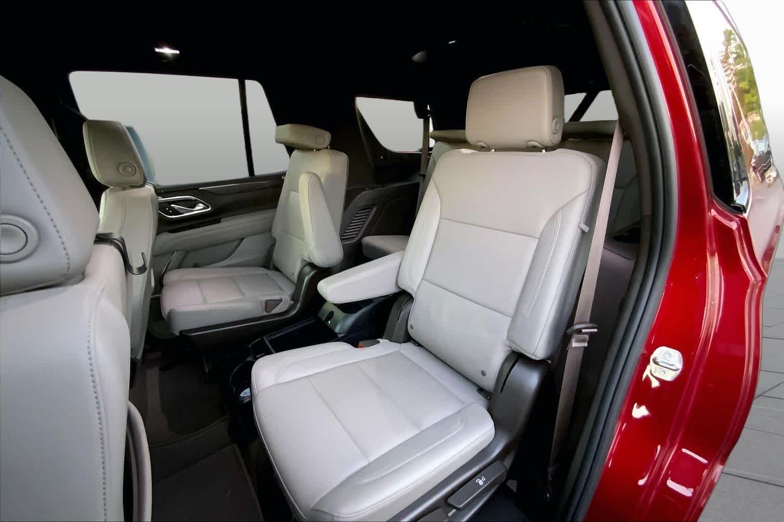 Used 2023 Radiant Red Tintcoat Chevrolet Z71 image 17