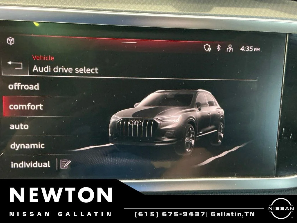 Used 2025 Arkona White Audi Premium image 34
