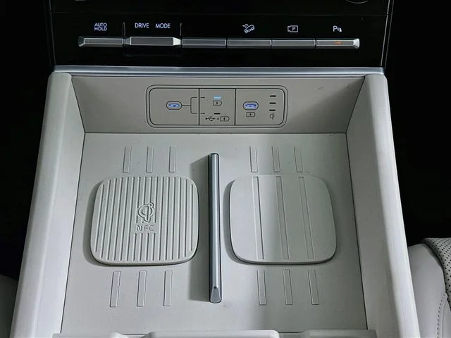 New 2026 Green Hyundai SEL image 18