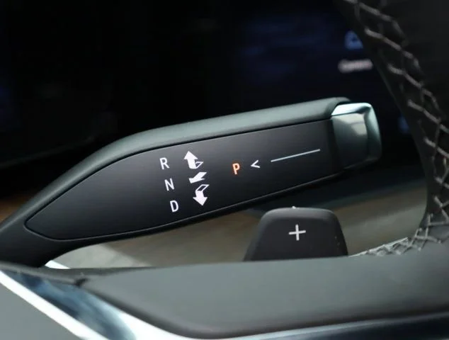 New 2026 Polar White Tricoat Chevrolet High Country image 20