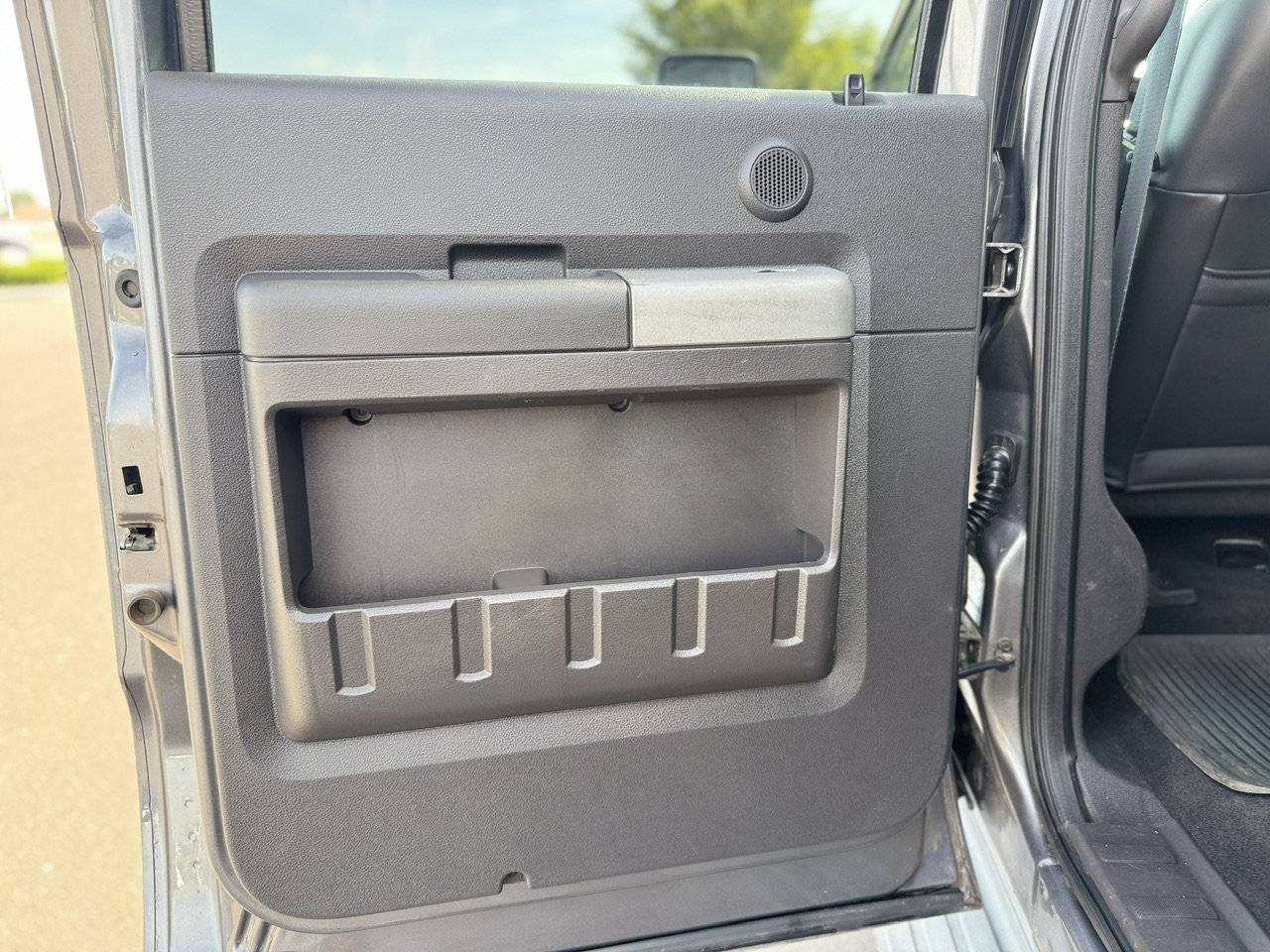 Used 2011 Gray Ford  image 34