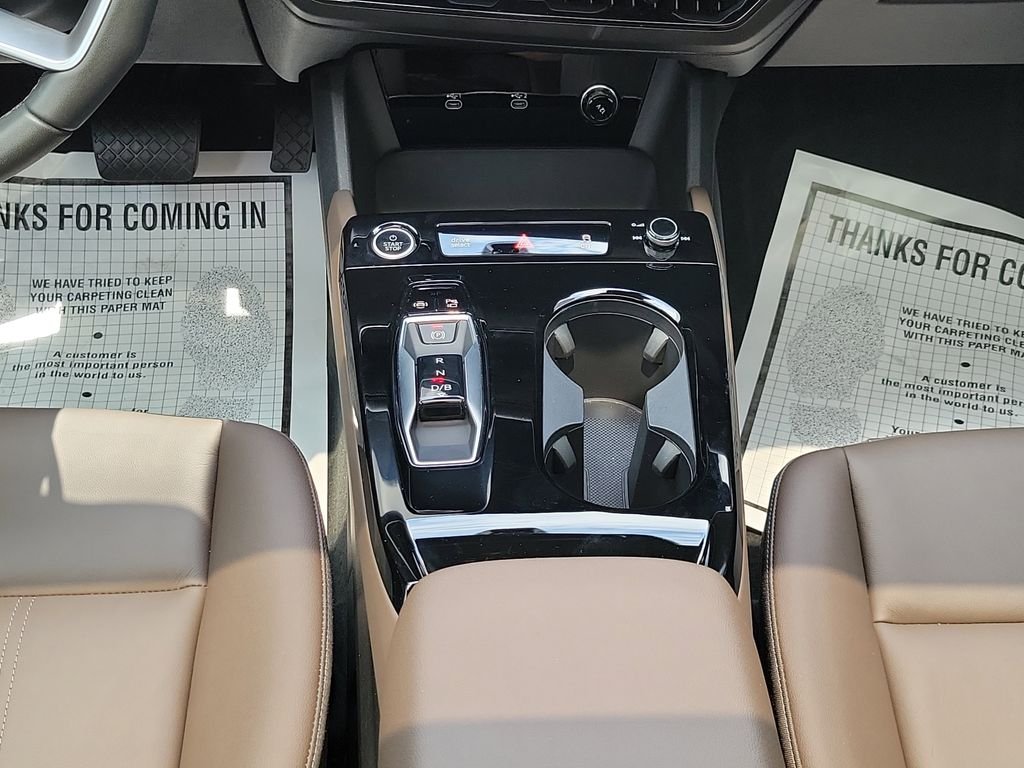 Used 2025 White Audi Premium Plus image 18