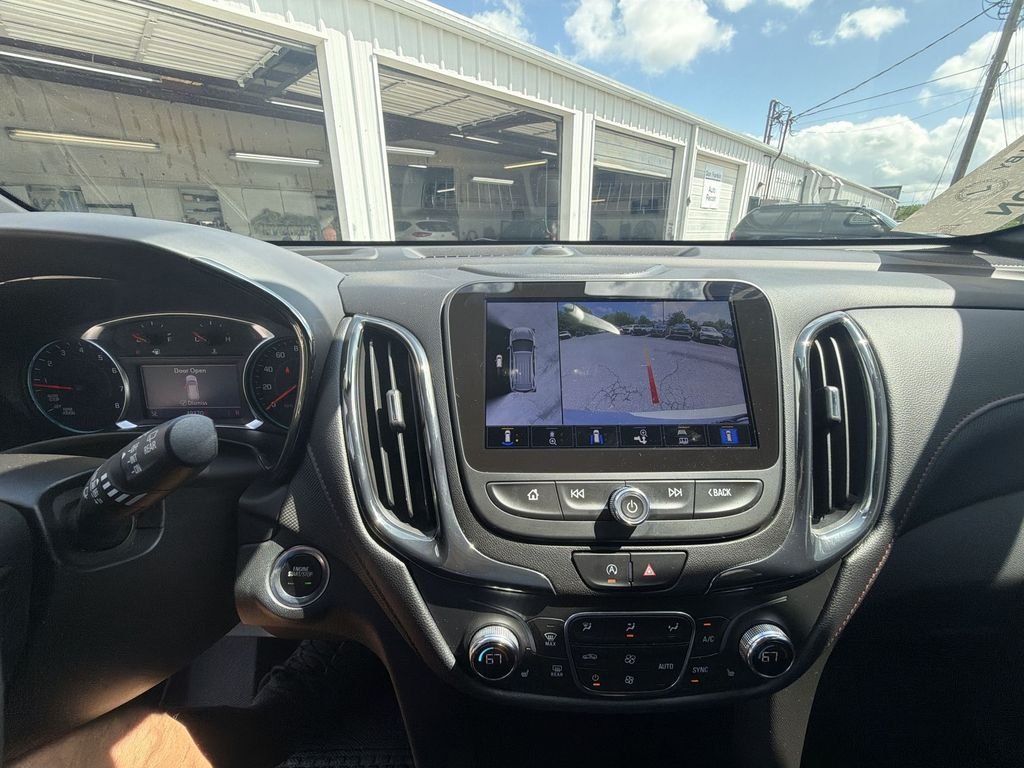 Certified Used 2022 White Chevrolet RS image 19