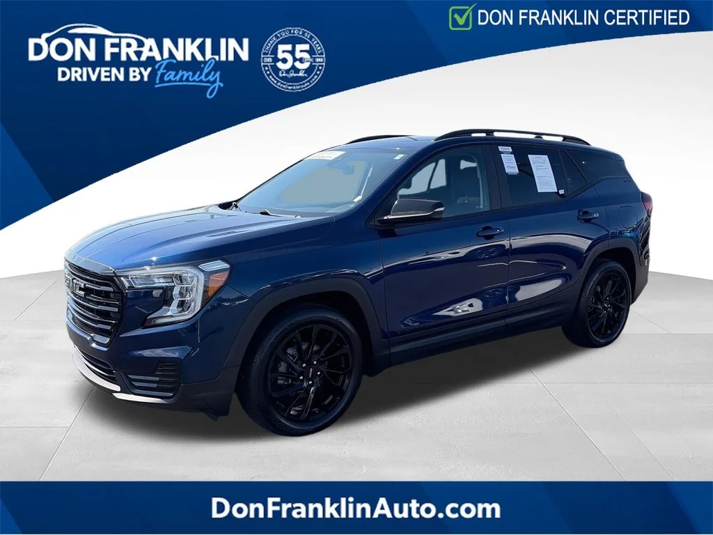 Used 2023 Blue GMC SLE image 1