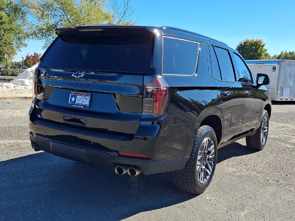 Used 2025 Black Chevrolet Z71 image 11