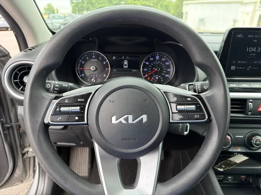 Used 2024 Steel Gray Kia LXS image 14