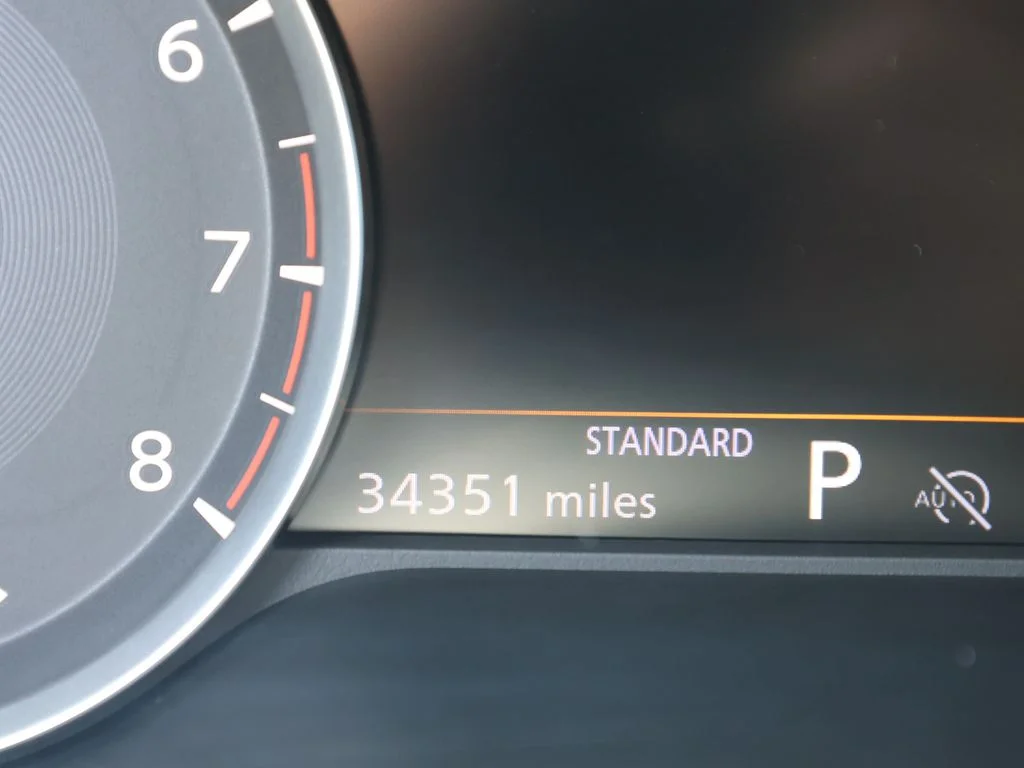 Certified Used 2023 Gray INFINITI PURE image 41