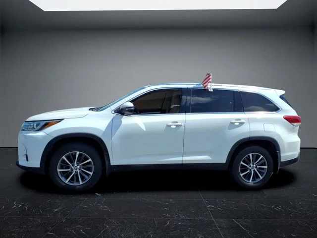 2019 Toyota Highlander XLE - Photo 7