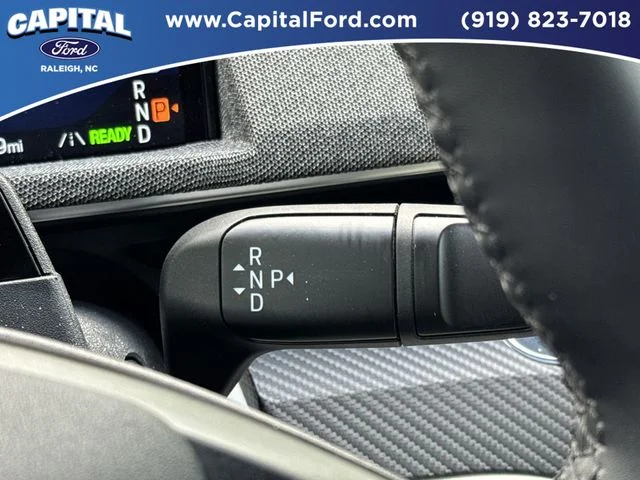 Used 2025 Blue Ford Premium image 30