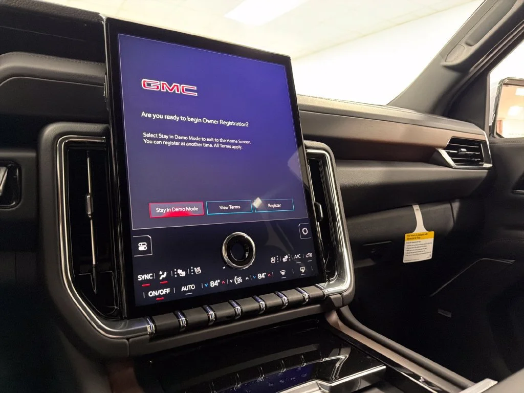 2027 GMC Yukon Denali - Photo 23