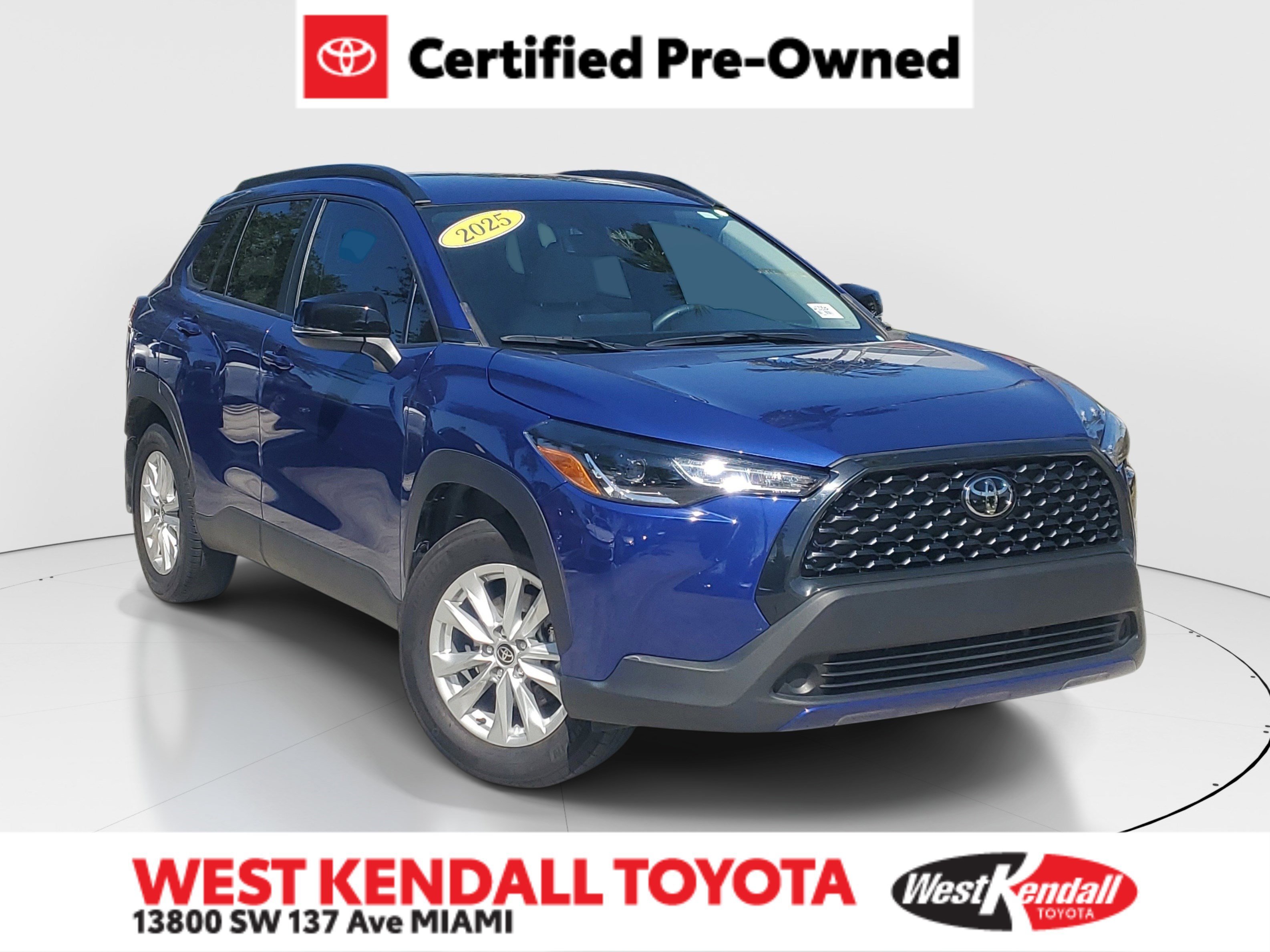 2025 Toyota Corolla Cross LE