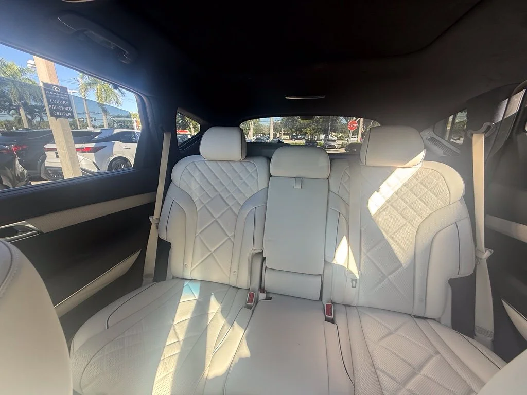 Used 2025 White Genesis 3.5T Prestige image 26