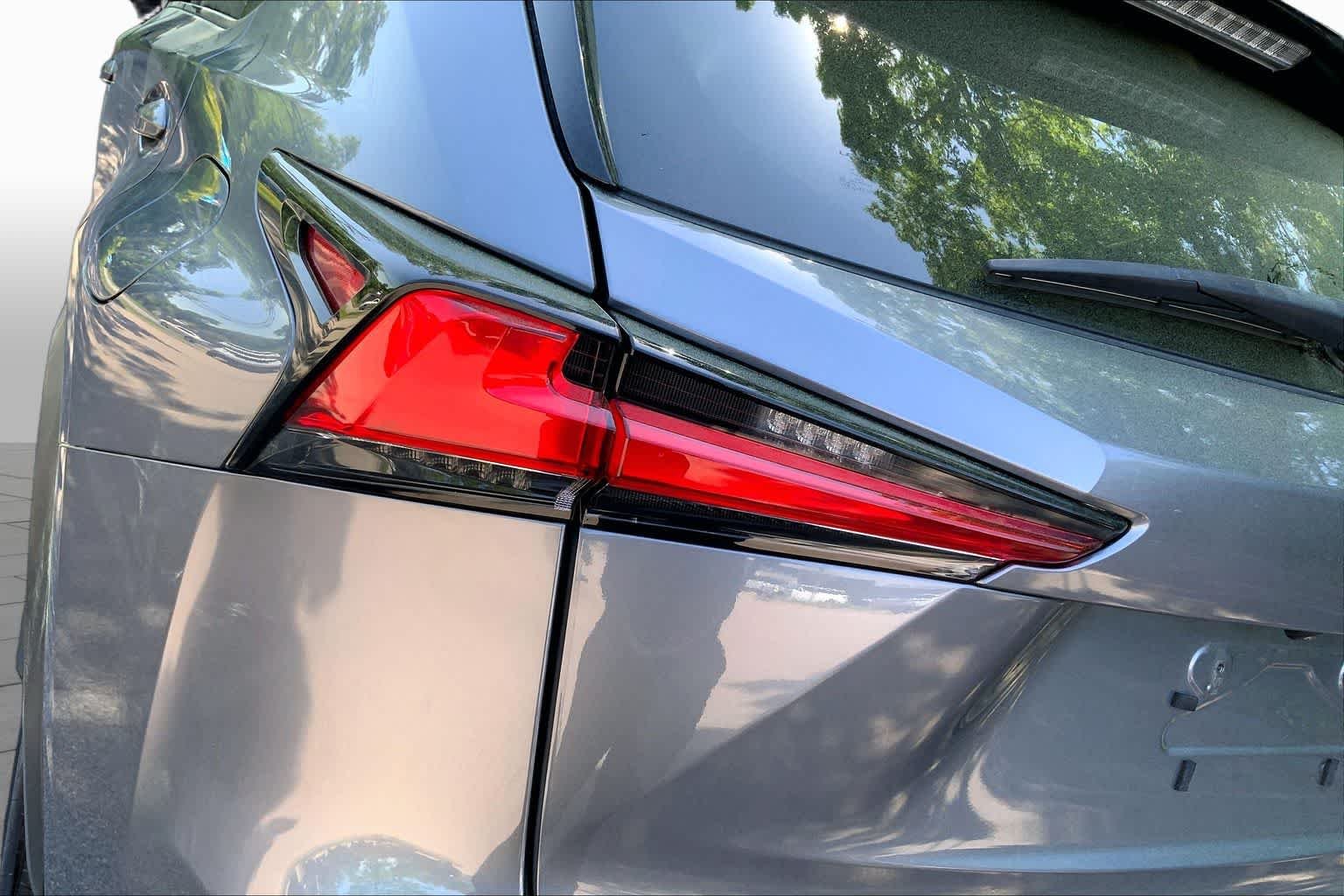 2021 Lexus NX 300 - Photo 27