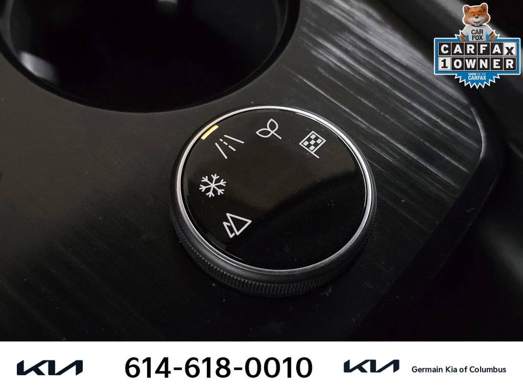 Used 2023 Gray Nissan S image 32