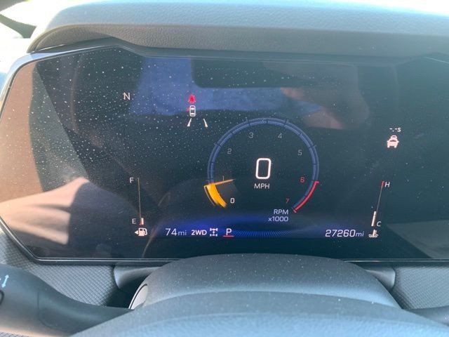 Used 2025 Gray Chevrolet LT image 17