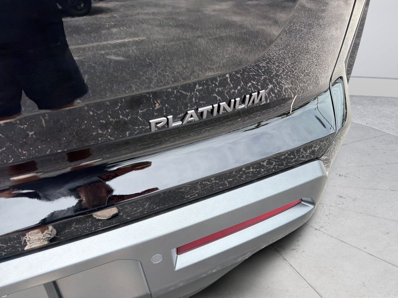 New 2026 Black Nissan Platinum image 40