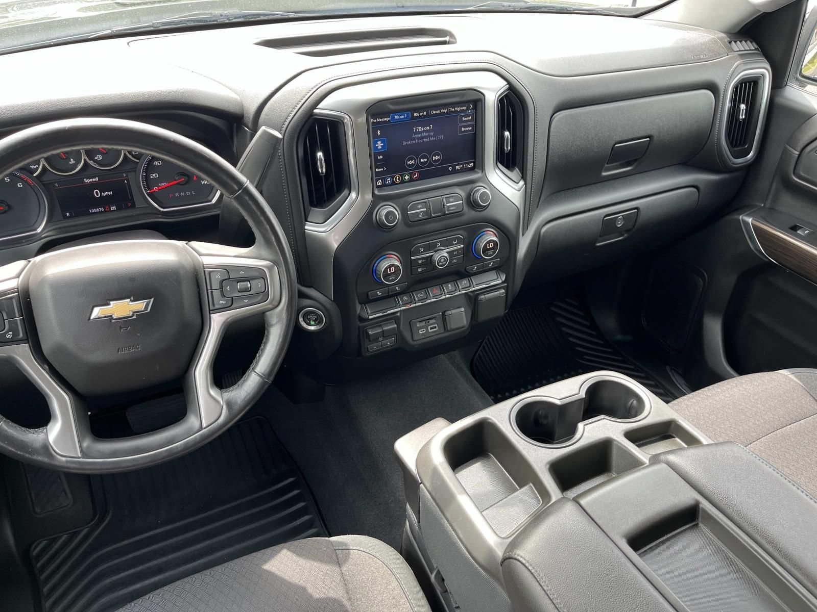 Used 2019 BLACK Chevrolet LT image 13