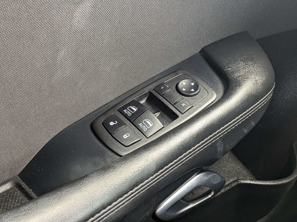 Used 2023 Black Dodge SXT image 26