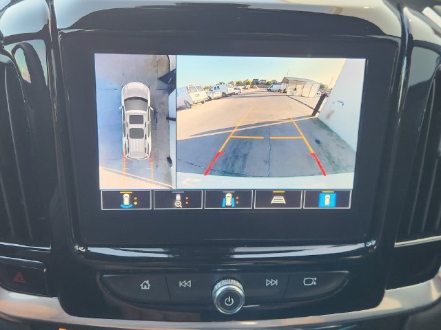 Used 2023 SUMMIT WHITE Chevrolet Premier image 6