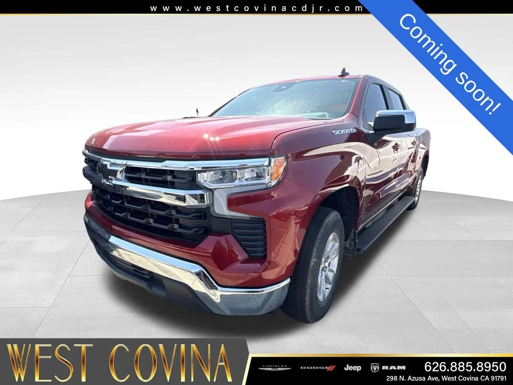 Used 2022 Red Chevrolet LT image 4
