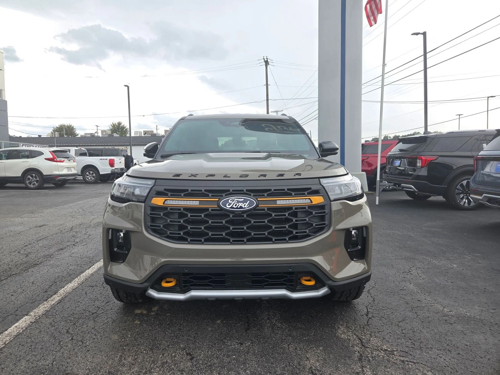 New 2027 Marsh Gray Ford Tremor® image 8