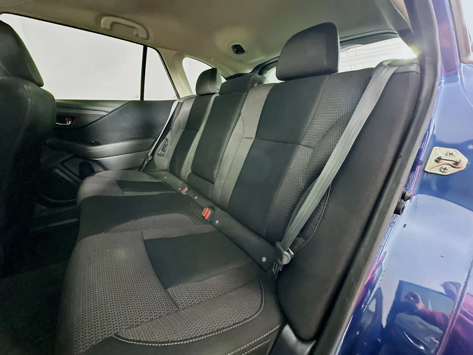 Used 2020 Abyss Blue Pearl Subaru Premium image 27