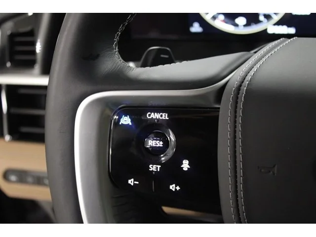 New 2025 COULIS RED INFINITI Sensory 4WD image 28