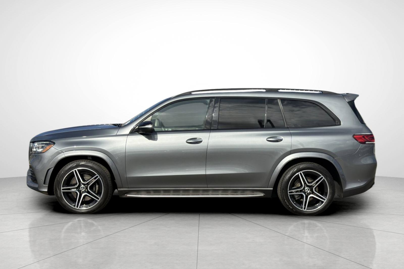 Certified Used 2022 Gray Mercedes-Benz GLS 450 image 32