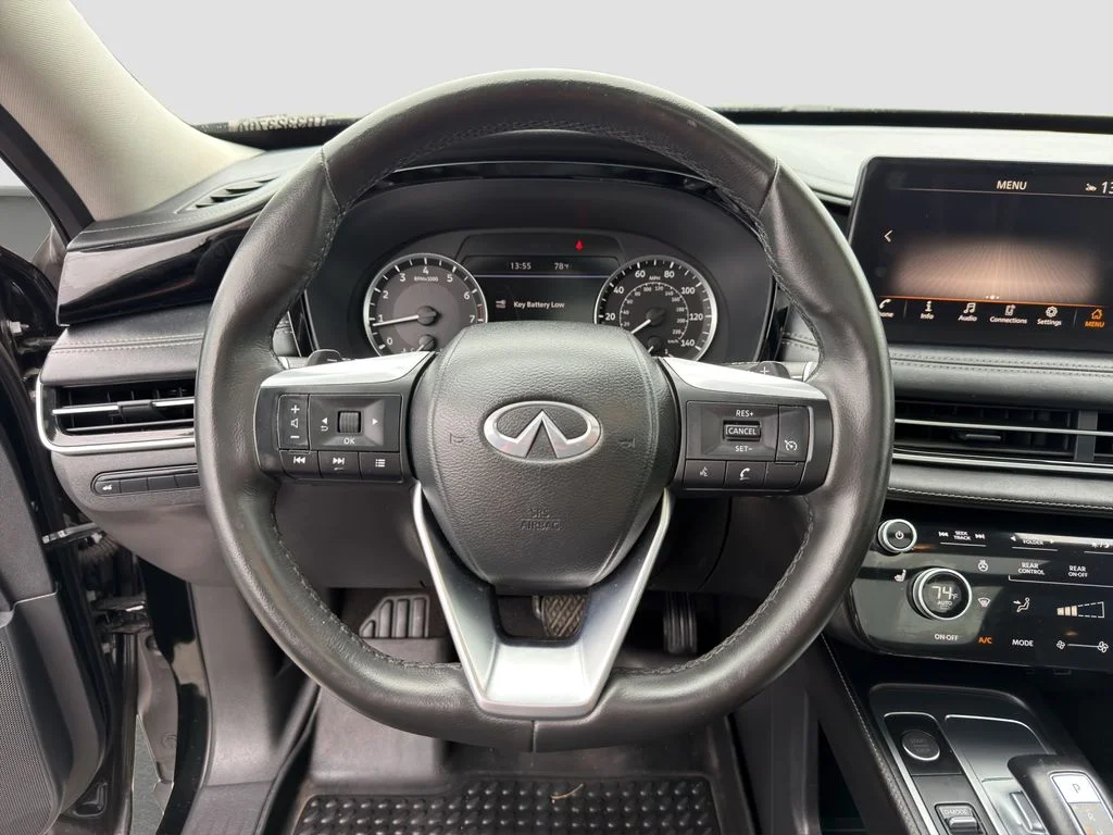 Used 2024 Black INFINITI PURE image 10