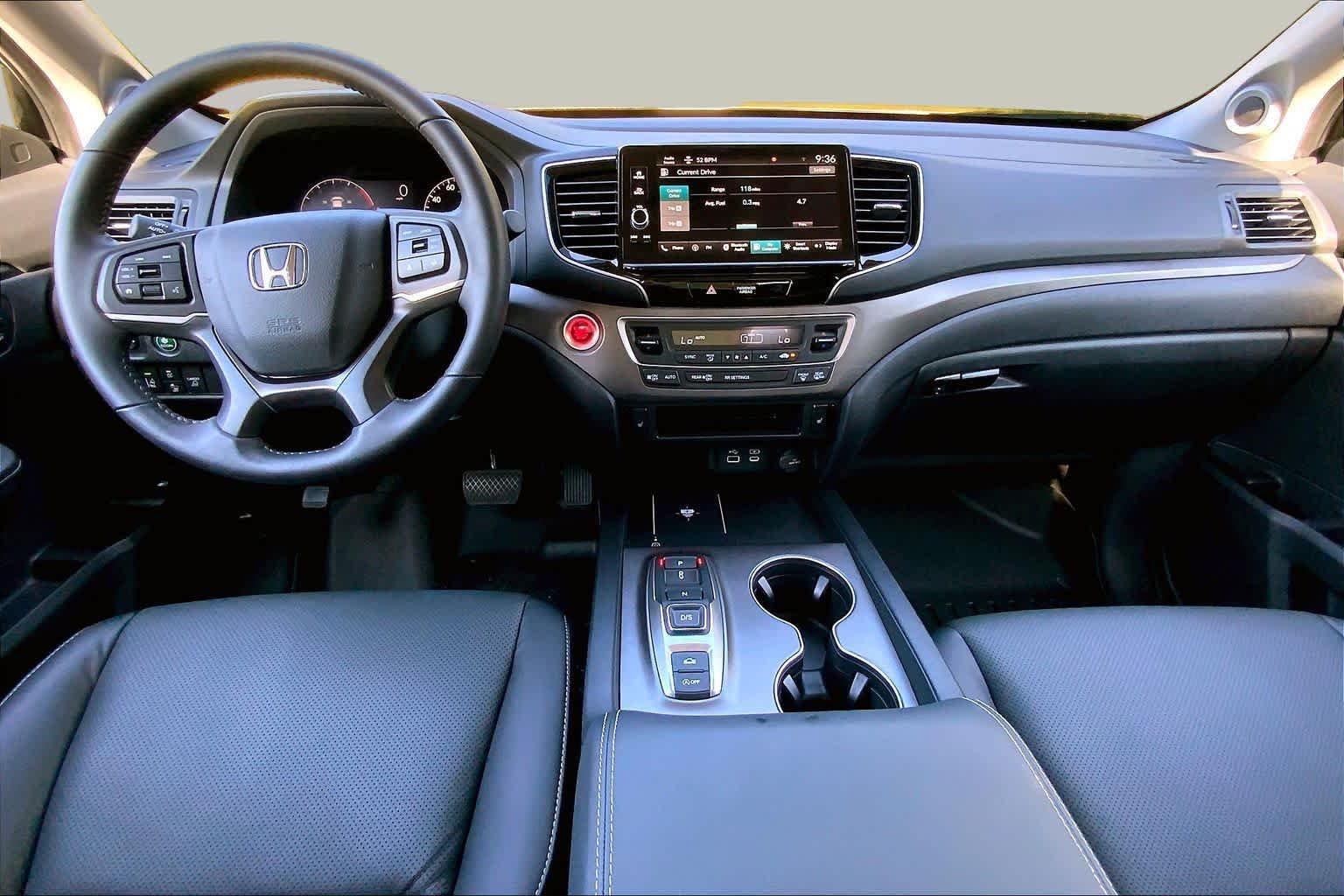 Certified Used 2025 Platinum White Pearl Honda AWD RTL image 16