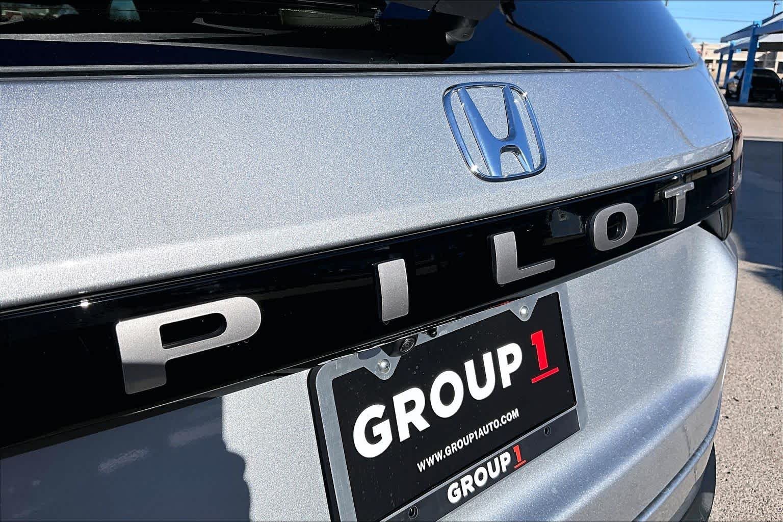 New 2026 Solar Silver Metallic Honda EX-L image 15