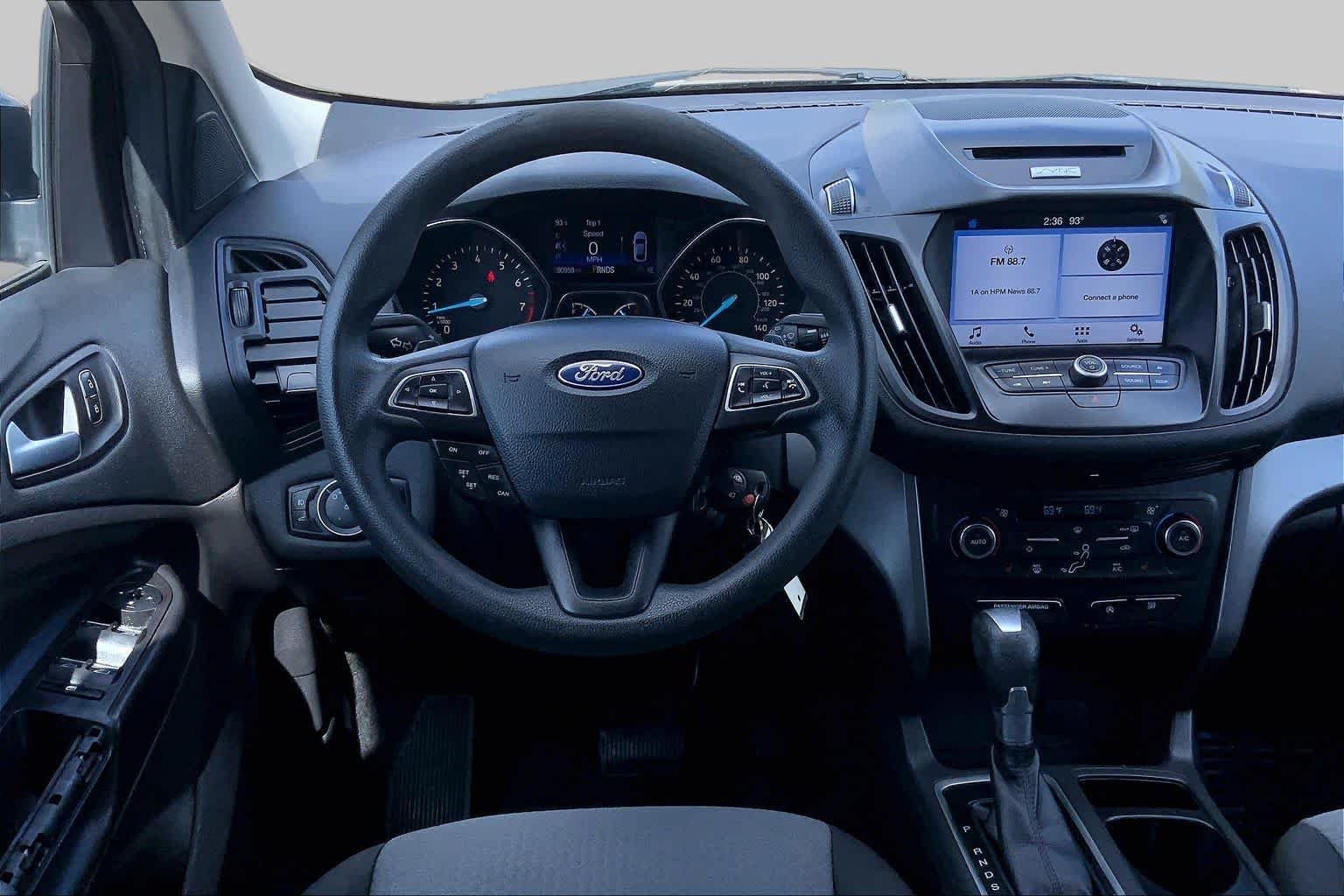 Used 2017 Shadow Black Ford SE image 6