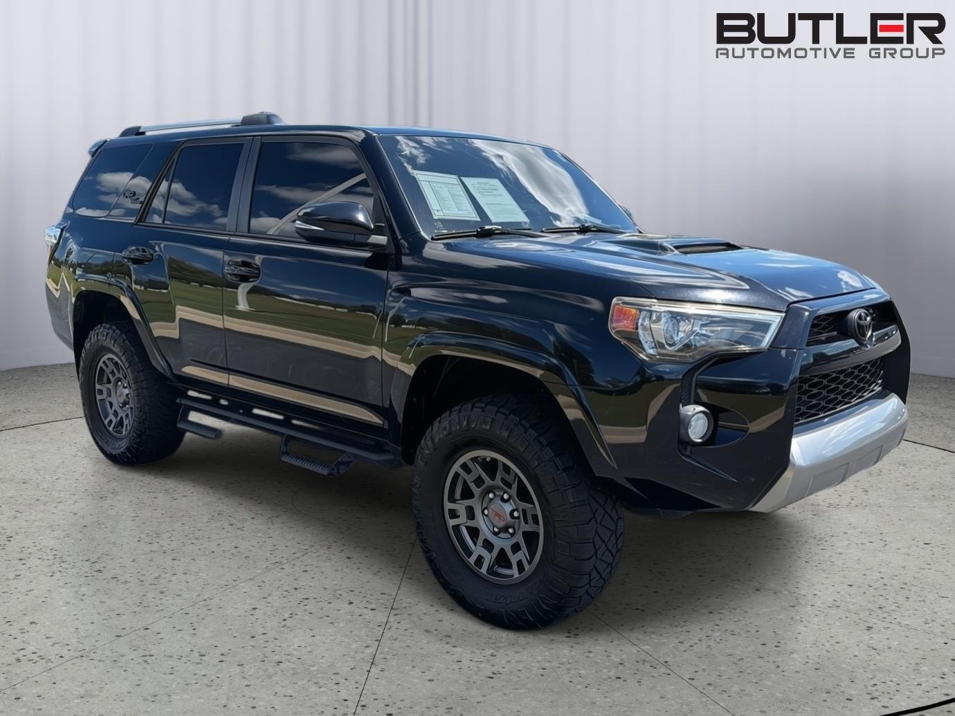 Used 2018 Midnight Black Metallic Toyota TRD Off-Road Premium image 8