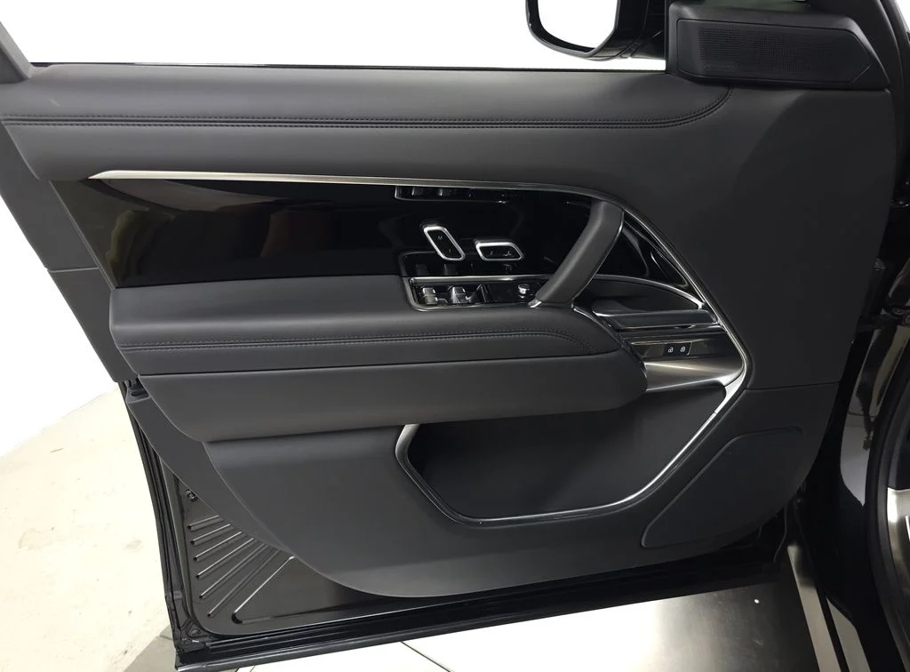 Used 2026 Black Land Rover SE image 16