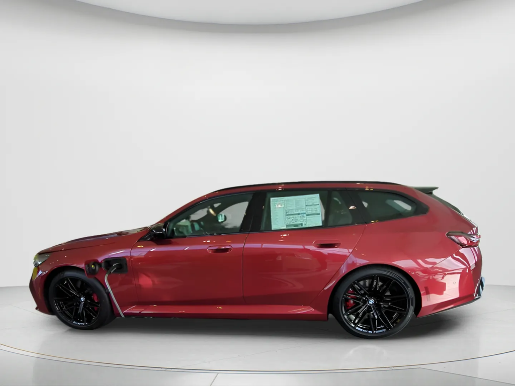 New 2026 Vegas Red Metallic BMW Base image 8