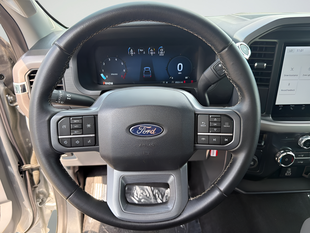 Used 2025 Silver Ford XLT image 24