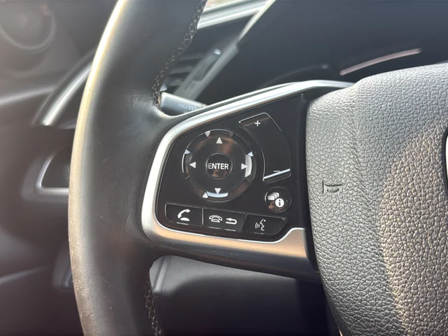 Used 2020  Honda Sport image 39