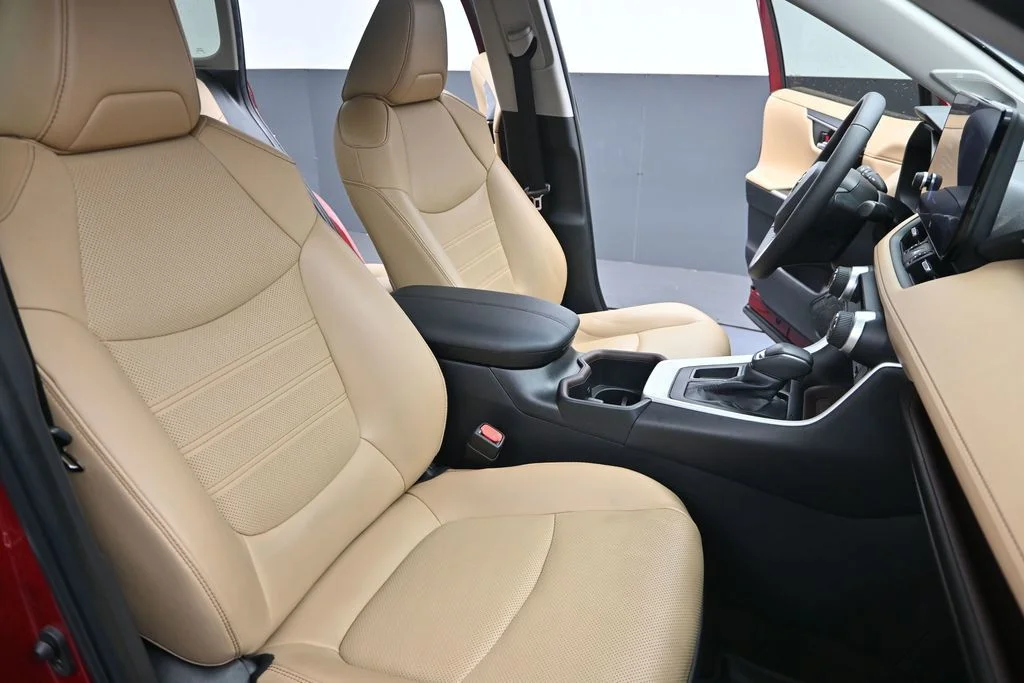 Used 2023 Red Toyota Limited image 31