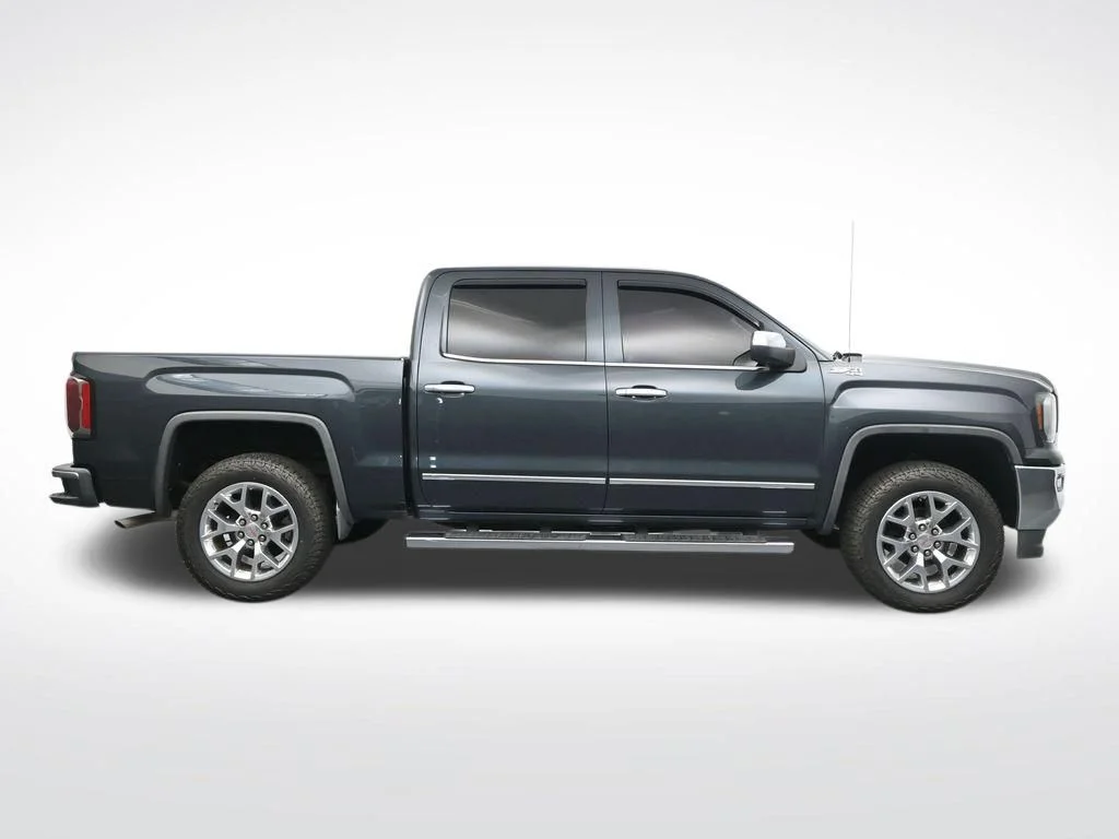 Used 2017 Gray GMC SLT image 4