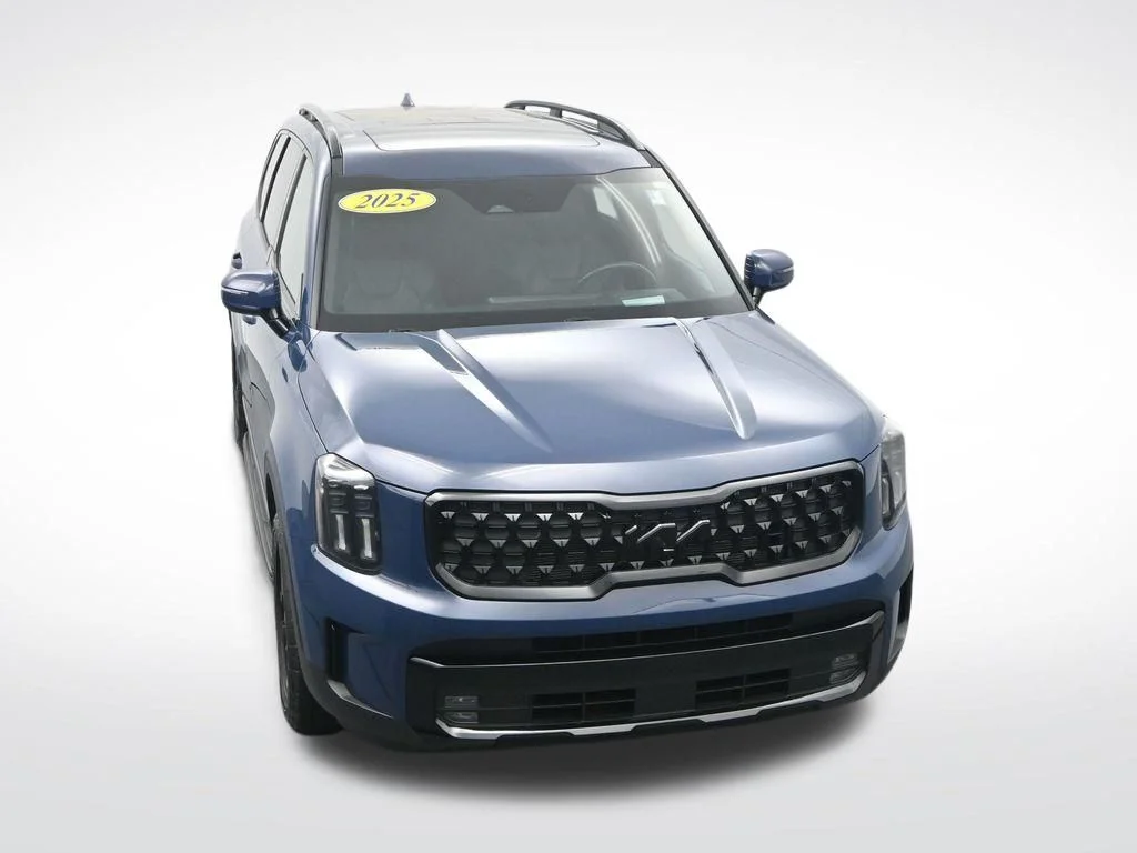 Used 2025 Midnight Black Kia SX-Prestige X-Pro image 25